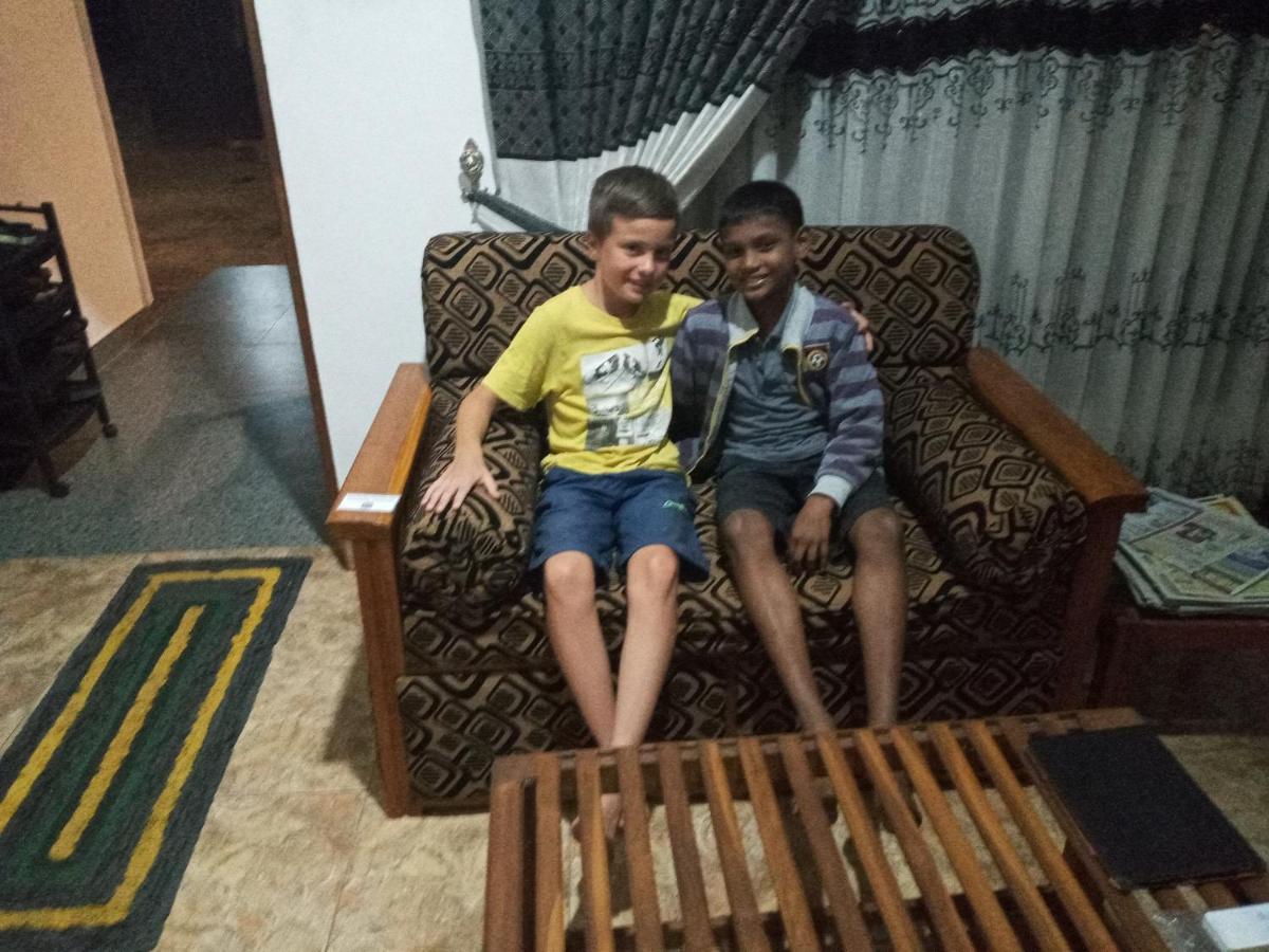Restwell Homestay Dambulla Exterior foto